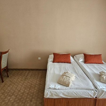 Grand Hotel Rogaska Premium 罗加斯卡斯拉提纳 外观 照片