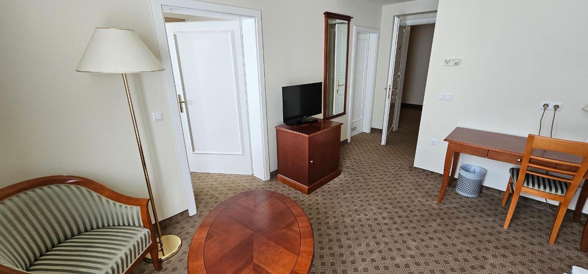 Grand Hotel Rogaska Premium 罗加斯卡斯拉提纳 外观 照片