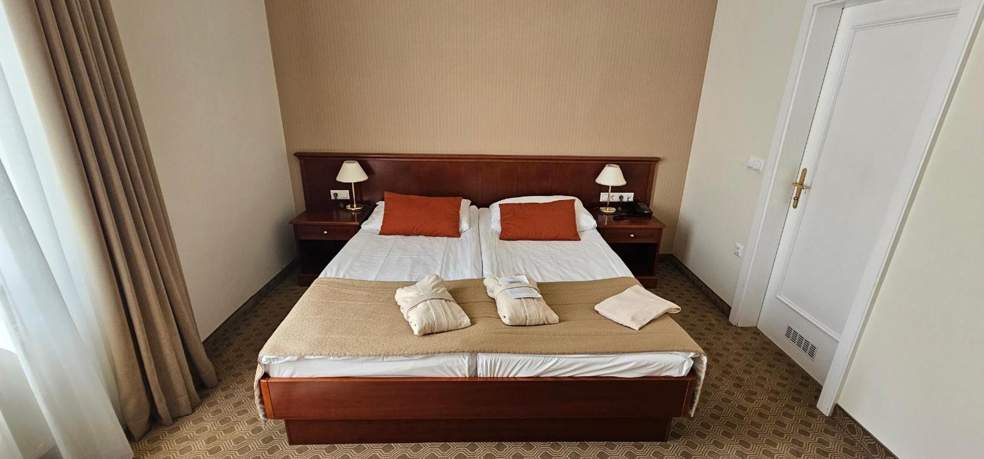 Grand Hotel Rogaska Premium 罗加斯卡斯拉提纳 外观 照片