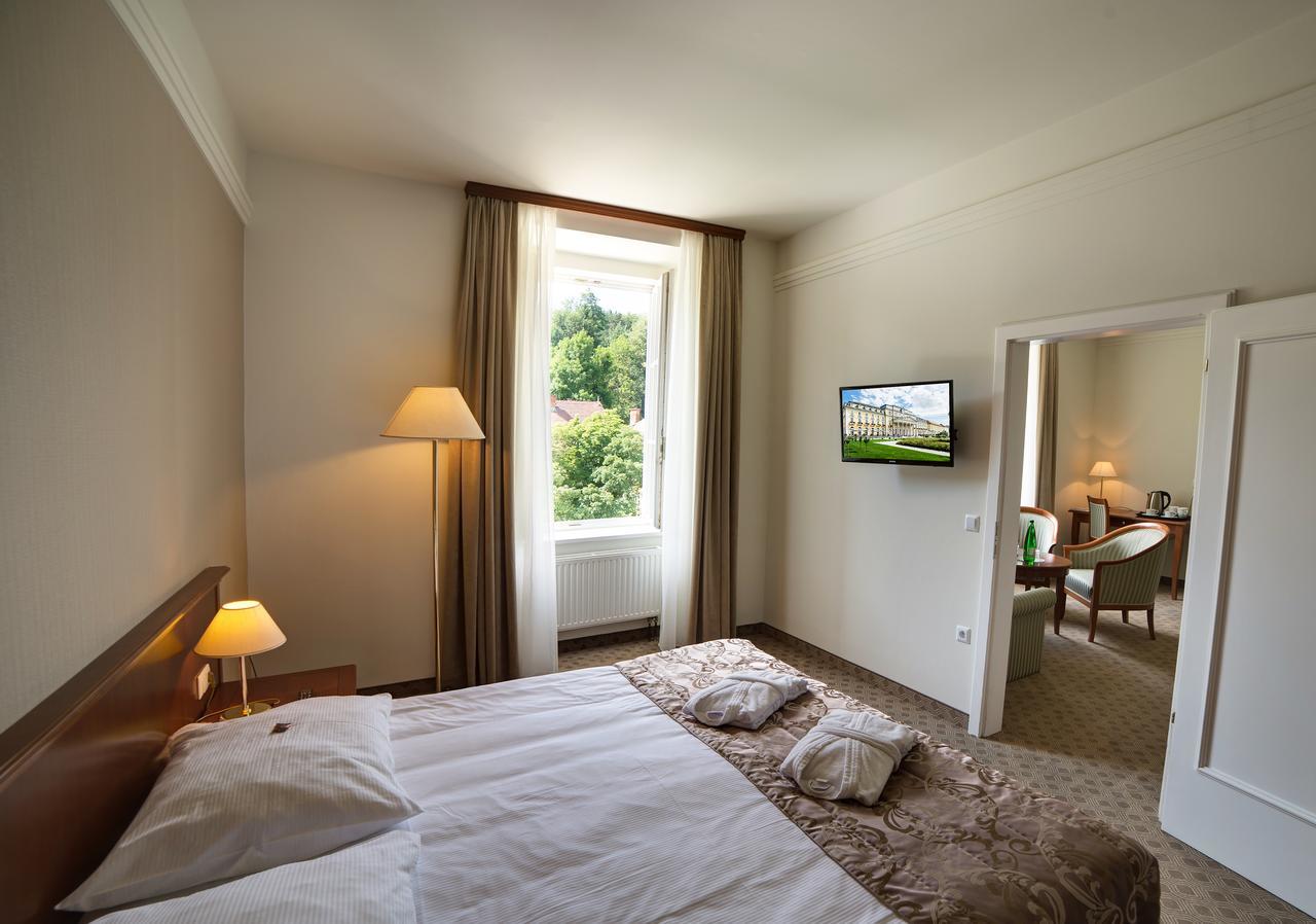 Grand Hotel Rogaska Premium 罗加斯卡斯拉提纳 外观 照片