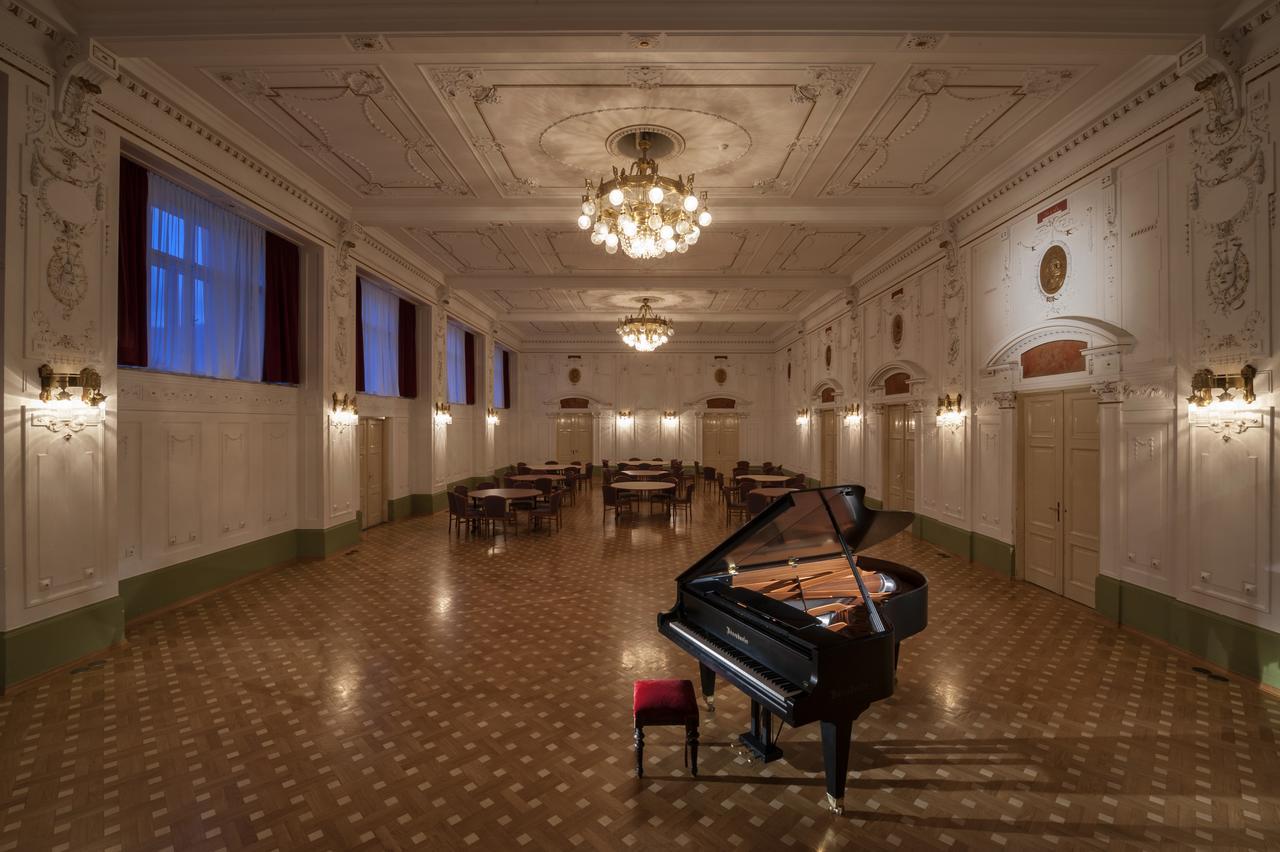 Grand Hotel Rogaska Premium 罗加斯卡斯拉提纳 外观 照片